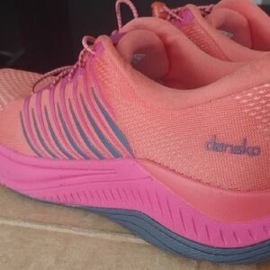 Dansko Women's Shoes